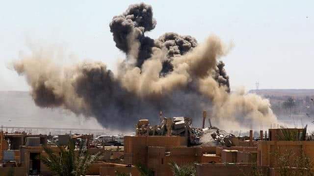 伊朗火箭轰炸报复美国,国际油价还能涨多少?