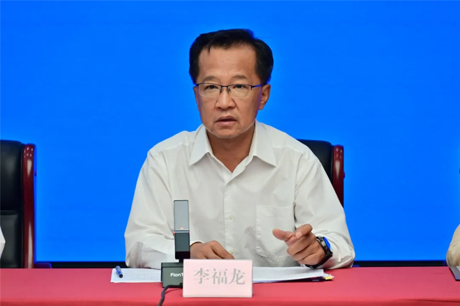 3个百分点,创多年来新高."李福龙说.